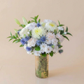 The Classic – White Flower Bouquet